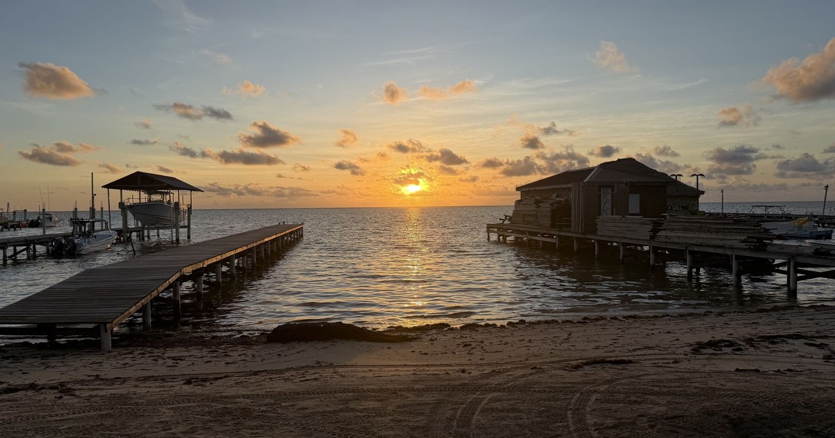 Sunset over San Pedro docks, Ambergris Caye